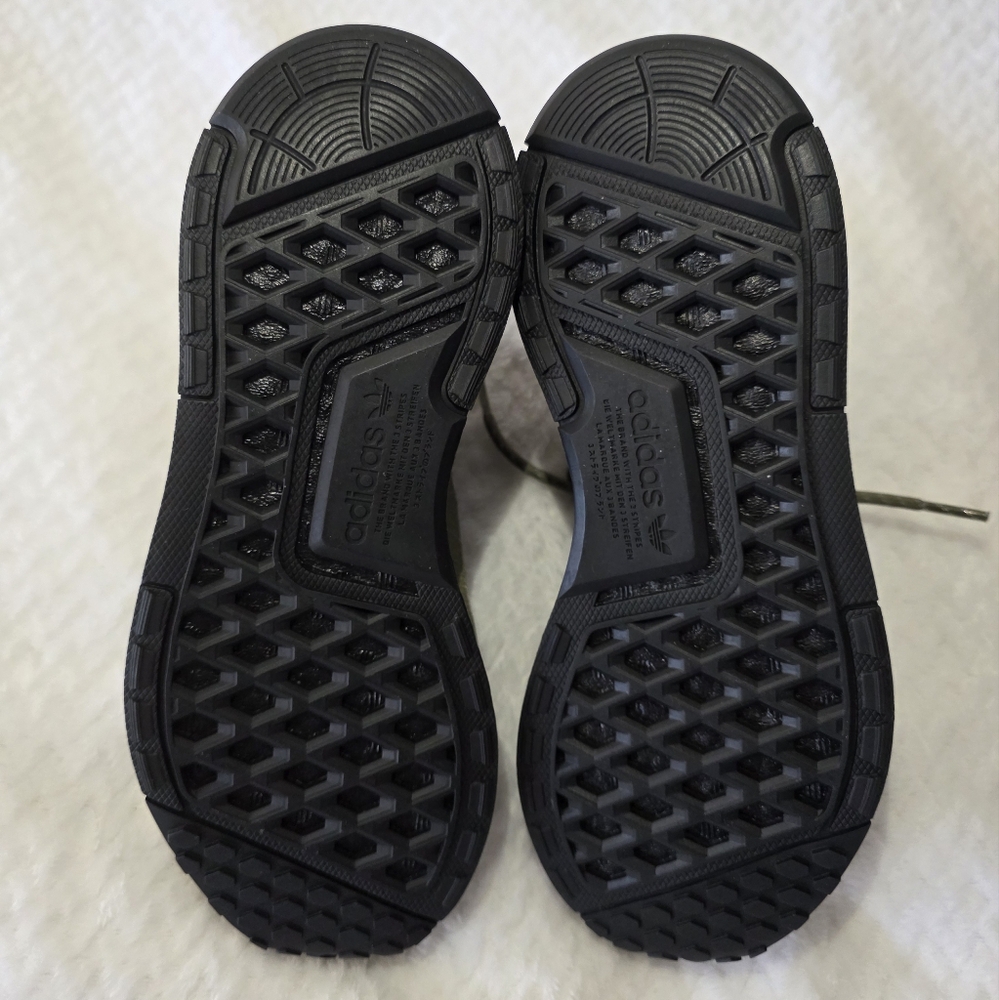 ADIDAS  NMD V3 J BOYS - Picture 8 of 14